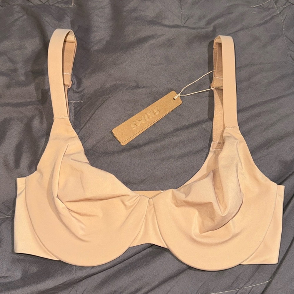 Skim smoothing, intimate full coverage bra